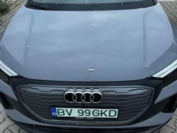 Culoaregri Utilizat 2021 Audi Q4 e-tron Premium SUV | 25.000 EUR