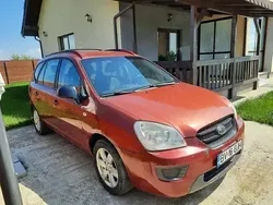 Utilizat 2008 Kia Carens 2 Monovolum | 2.800 EUR