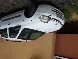 Utilizat 2002 Renault Clio II Berlinǎ | 200 EUR (Super Preț)