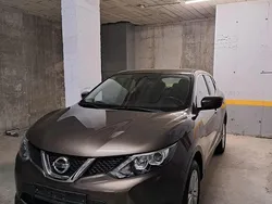 Maro Utilizat 2015 Nissan Qashqai Acenta SUV | 12.975 EUR (Preț OK)