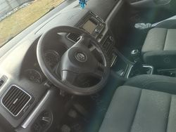 Utilizat 2011 VW Sharan Monovolum | 10.000 EUR (Scump)