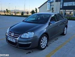 Gri Utilizat 2010 VW Jetta Comfortline Berlinǎ | 4.850 EUR (Preț OK)