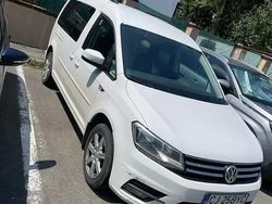Alb Utilizat 2018 VW Caddy Monovolum | 7.998 EUR (Preț bun)