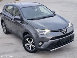 Gri Utilizat 2016 Toyota RAV4 SUV | 13.590 EUR (Preț OK)