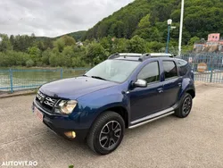 Albastru Utilizat 2017 Dacia Duster Lauréate SUV | 6.900 EUR (Super Preț)