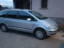 Gri Utilizat 2007 VW Sharan Monovolum | 4.350 EUR (Preț OK)