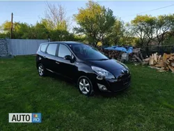 Negru Utilizat 2013 Renault Scénic III Monovolum | 3.500 EUR