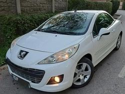 Utilizat 2012 Peugeot 207 CC Cabrio | 3.300 EUR (Puțin scump)