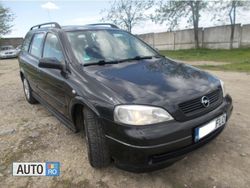 Negru Utilizat 2002 Opel Astra Break | 1.390 EUR (Preț OK)