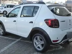Utilizat 2017 Dacia Sandero Stepway Hatchback | 8.300 EUR