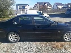 Negru Utilizat 2001 BMW 320 Berlinǎ | 1.800 EUR (Preț OK)