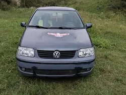 Utilizat 2004 VW Polo Hatchback | 350 EUR (Super Preț)