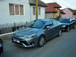 Utilizat 2016 Toyota Avensis Berlinǎ | 11.600 EUR