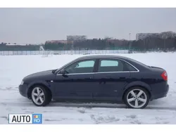 Albastru Utilizat 2001 Audi A4 S-Line Berlinǎ | 3.200 EUR (Puțin scump)
