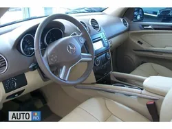 Negru Utilizat 2010 Mercedes ML300 SUV | 23.500 EUR