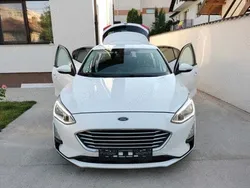 Alb Utilizat 2019 Ford Focus Trend Hatchback | 8.450 EUR
