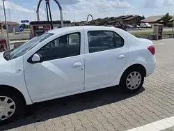 Alb Utilizat 2015 Dacia Logan Berlinǎ | 3.500 EUR (Preț bun)