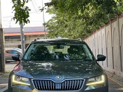 Gri Utilizat 2018 Skoda Superb Style Break | 16.500 EUR (Preț bun)