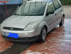 Utilizat 2003 Ford Fiesta Hatchback | 1.200 EUR (Preț OK)