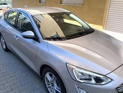 Gri Utilizat 2019 Ford Focus Hatchback | 10.700 EUR (Puțin scump)