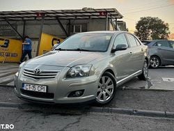 Culoareargint Utilizat 2007 Toyota Avensis Berlinǎ | 3.200 EUR (Preț OK)