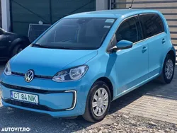Albastru Utilizat 2023 VW e-up! Hatchback | 13.300 EUR