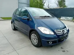 Albastru Utilizat 2009 Mercedes A170 Avantgarde Hatchback | 3.399 EUR