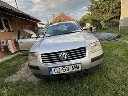 Utilizat 2002 VW Passat Berlinǎ | 1.000 EUR (Super Preț)