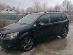Utilizat 2013 VW Touran Monovolum | 7.000 EUR (Preț bun)