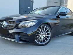 Negru Utilizat 2019 Mercedes C200 AMG line Berlinǎ | 17.999 EUR (Super Preț)