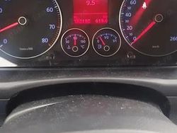 Utilizat 2006 VW Touran Monovolum | 3.100 EUR