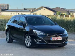 Negru Utilizat 2014 Opel Astra Cosmo Break | 5.490 EUR (Preț OK)