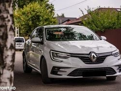 Culoarealb Utilizat 2022 Renault Mégane IV LIMITED | 10.950 EUR (Super Preț)