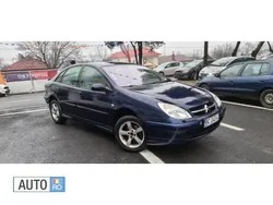 Albastru Utilizat 2003 Citroën C5 Berlinǎ | 1.999 EUR