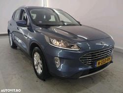 Culoarealbastru Utilizat 2020 Ford Kuga Titanium SUV | 18.000 EUR