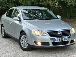 Gri Utilizat 2010 VW Passat Berlinǎ | 4.590 EUR