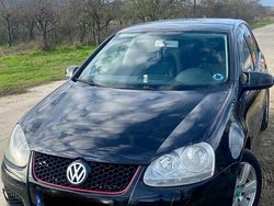 Utilizat 2005 VW Golf IV Berlinǎ | 3.000 EUR