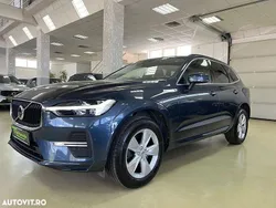 Gri Utilizat 2022 Volvo XC60 Momentum SUV | 22.498 EUR