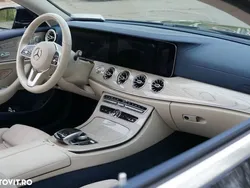 Albastru Utilizat 2019 Mercedes E200 AMG line Coupe | 40.900 EUR