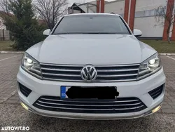 Alb Utilizat 2017 VW Touareg Supreme SUV | 14.800 EUR