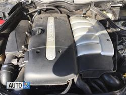 Argintiu Utilizat 2001 Mercedes C270 Berlinǎ | 1.300 EUR