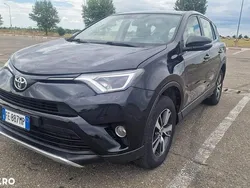 Negru Utilizat 2016 Toyota RAV4 SUV | 10.900 EUR (Super Preț)