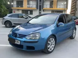 Utilizat 2005 VW Golf V Hatchback | 2.250 EUR (Preț bun)