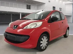 Utilizat 2006 Peugeot 107 Hatchback | 2.000 EUR