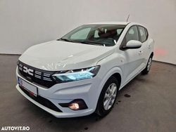 Culoarealb Utilizat 2024 Dacia Sandero Expression Hatchback | 12.499 EUR (Preț OK)