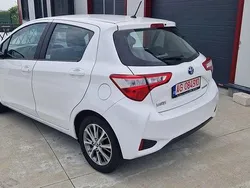 Alb Utilizat 2019 Toyota Yaris Hybrid | 9.600 EUR (Preț bun)