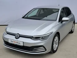Argintiu metalic Utilizat 2023 VW Golf VIII Life | 24.900 EUR