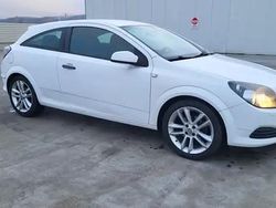 Utilizat 2009 Opel Astra Coupe | 2.790 EUR (Preț OK)
