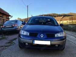 Albastru Utilizat 2005 Renault Mégane II Berlinǎ | 1.350 EUR (Preț OK)