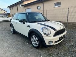 Utilizat 2010 Mini Cooper Hatchback | 2.200 EUR (Super Preț)